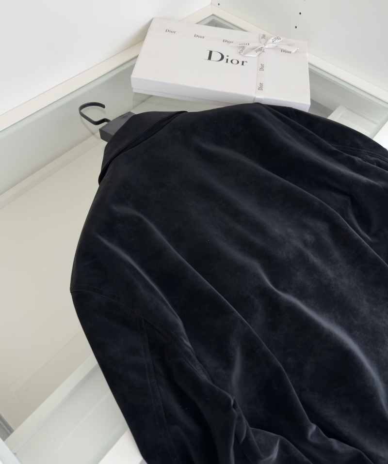 chr1st1an D10r outwear